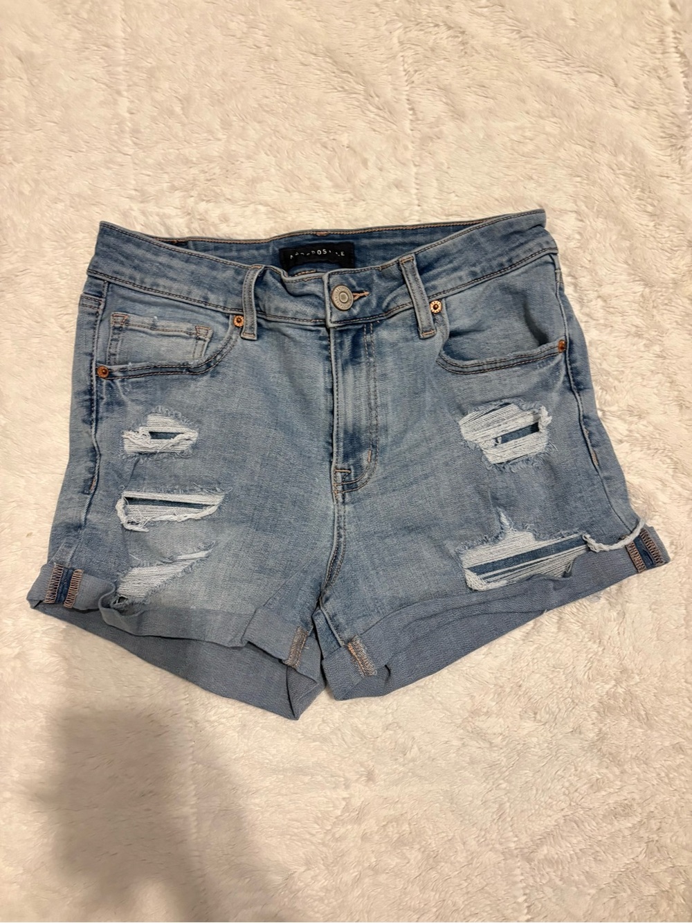 Aeropostale High Rise Midi Distressed Denim Shorts Light Wash Size 6